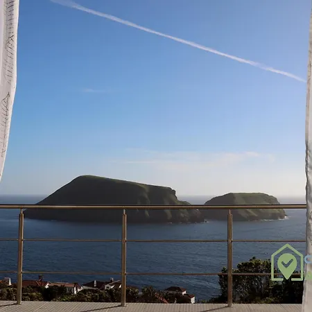 Casa Na Serretinha Com Piscina E Vista Ilhéus Casa vacanze Angra do Heroísmo