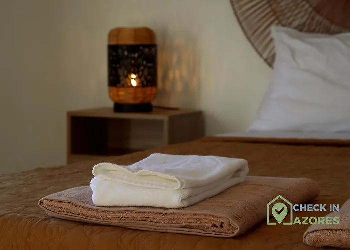 Casa Na Serretinha Com Piscina E Vista Ilheus Casa de Férias Angra do Heroísmo